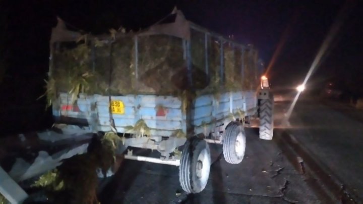 В Самарканде пассажирский автобус столкнулся с трактором