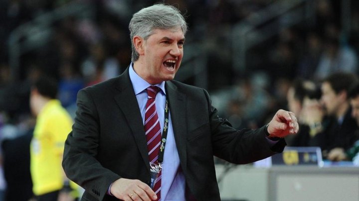 Хосе Венансио Лопес покинул пост главного тренера сборной Узбекистана по футзалу