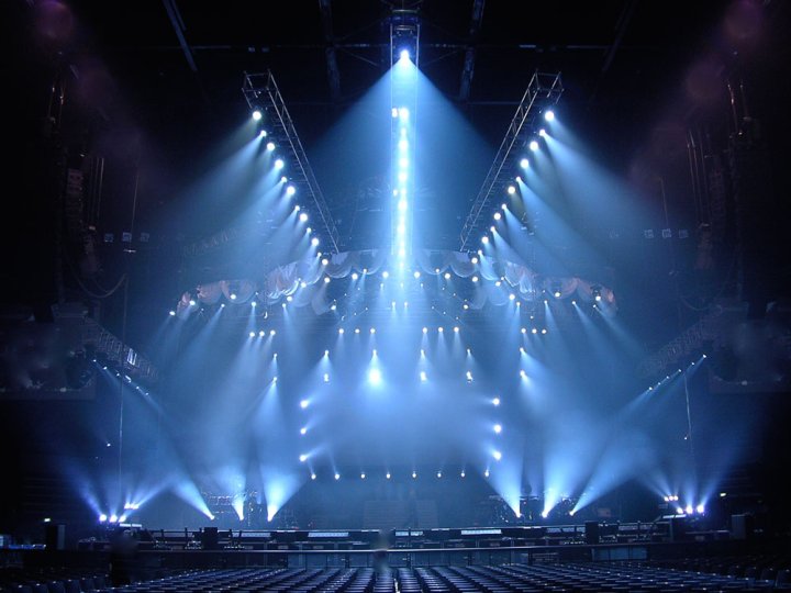 «Узбекконцерт» ужесточает контроль за гастрольной деятельностью артистов