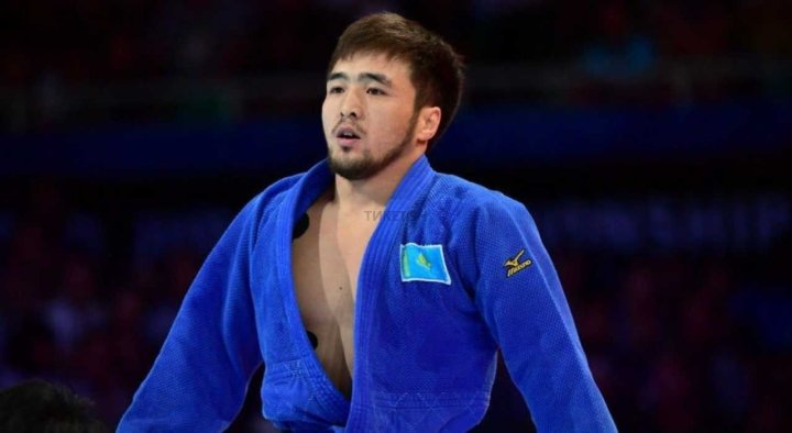 Олимпийский чемпион из Казахстана отметил золотую медаль «по-узбекски»