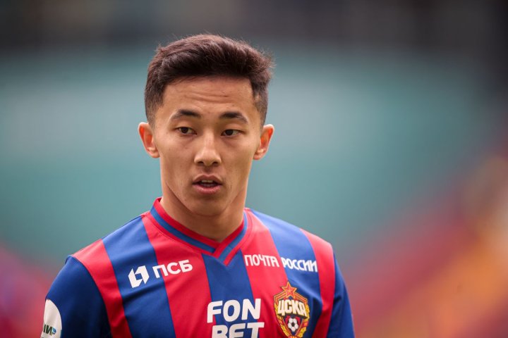 Узбекский футболист Аббосбек Файзуллаев может стать лучшим молодым игроком Азии