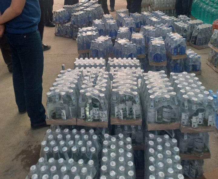 В Сурхандарье из оборота изъяли несколько тысяч бутылок некачественного алкоголя