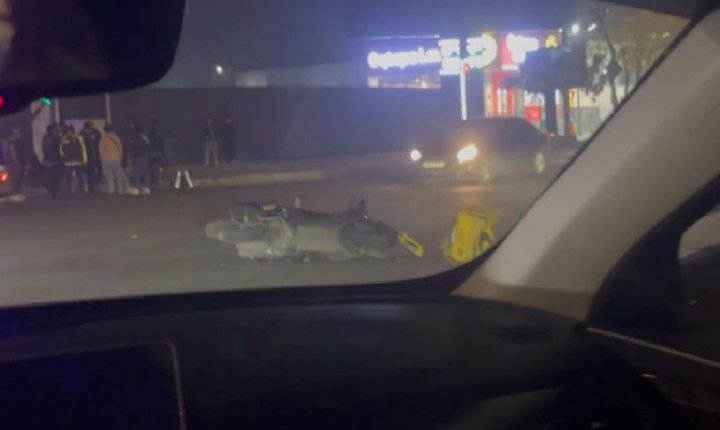 В Ташкенте курьер «Яндекс еды» пострадал в ДТП