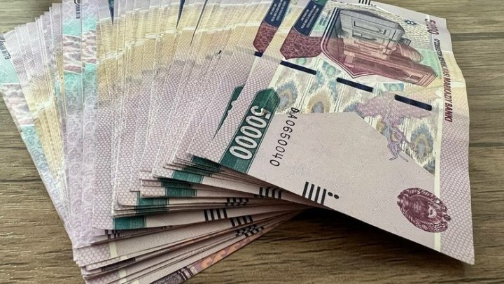 Стало известно, как учительница из Ташкента заработала 1 млрд сум в свои 23 года — видео