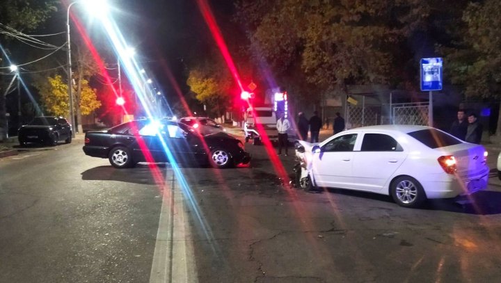 В Ташкенте произошло ДТП, есть пострадавшие