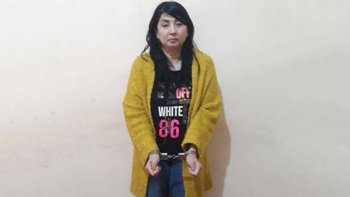 После 8 лет розыска в Узбекистан из Турции депортировали женщину, подозреваемую в торговле людьми