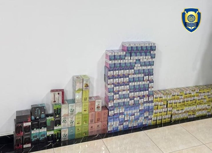 В Намангане мужчина незаконно торговал одноразовыми электронными сигаретами