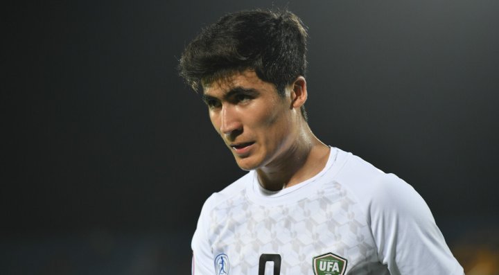 Лидер казахстанского футбольного клуба может перейти в узбекский клуб