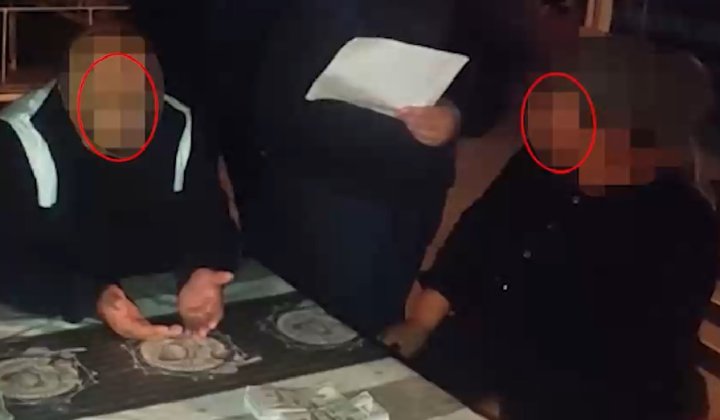 В Ташкентской области адвокат и его сестра пытались незаконно продать землю фермера, который был осужден