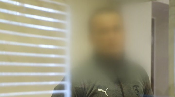 В Термезе мужчину осудили на 7 лет лишения свободы за обман 19 граждан