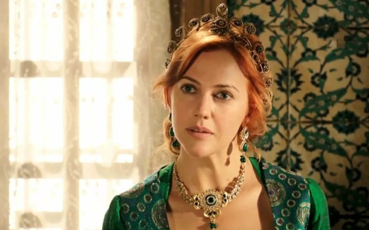 Историки раскрыли хобби Хюррем Султан