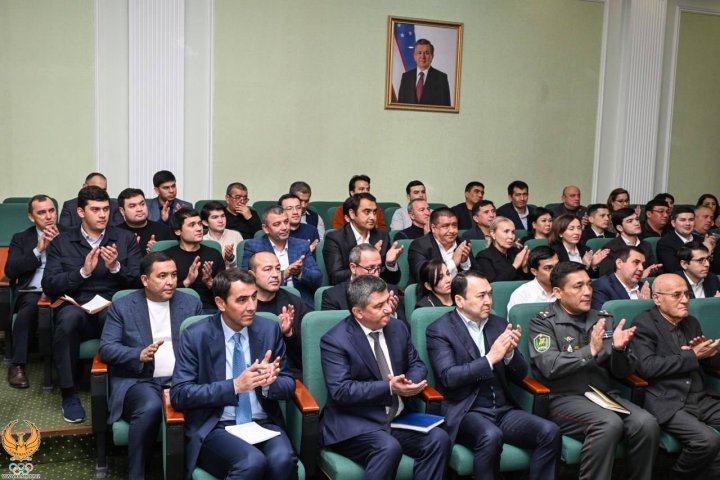 Президент Узбекистана возглавил НОК