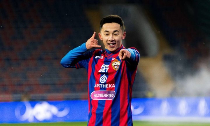 Легенда ЦСКА высказался о возможном уходе узбекского футболиста Аббосбека Файзуллаева