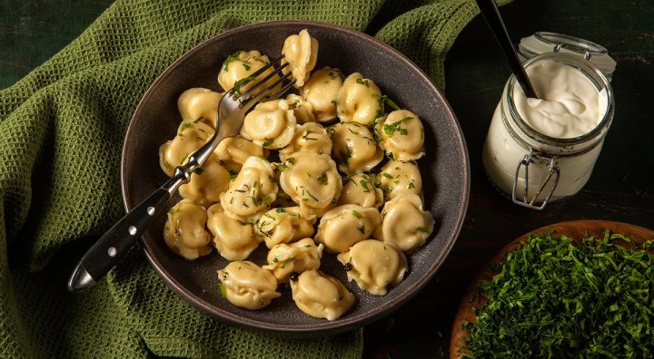 В халяльных российских пельменях нашли свинину