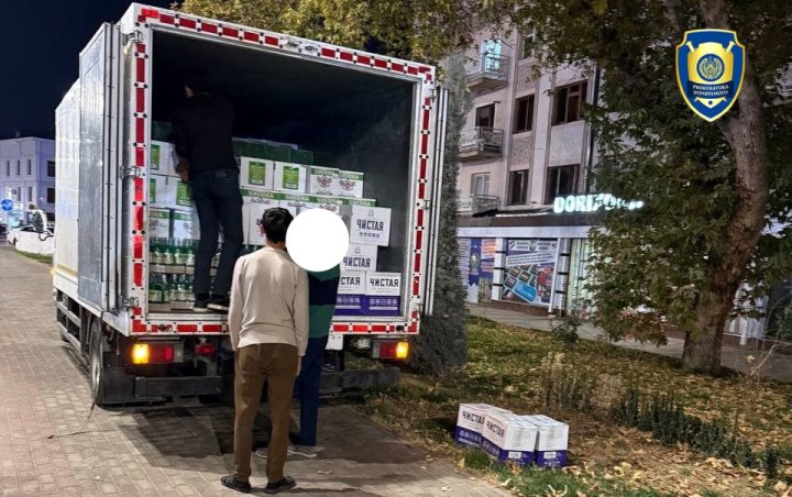 В Самаркандской области изъяли из оборота несколько тысяч бутылок контрафактного алкоголя
