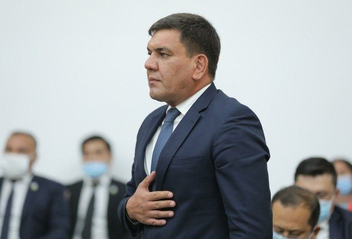 Хоким Яшнабадского района получил баснословные деньги в качестве премии