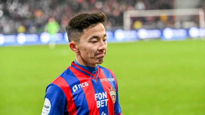 «Файзуллаев сдал»: Пономарёв жёстко раскритиковал игру узбекского футболиста