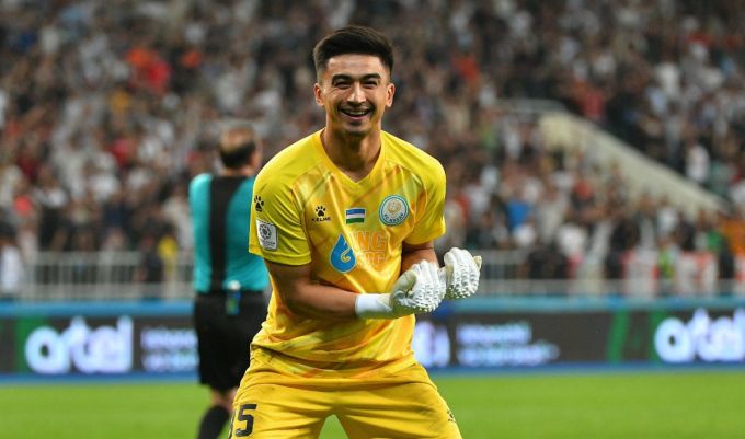 Узбекский вратарь стал самым дорогим игроком в Суперлиге