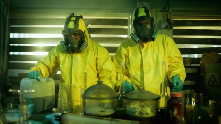 В Ферганской области вынесли приговор двум гражданам, которые организовали нарколабораторию