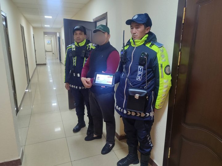 В Ташкенте сотрудники ДПС задержали мужчину, который был объявлен в розыск за неуплату алиментов