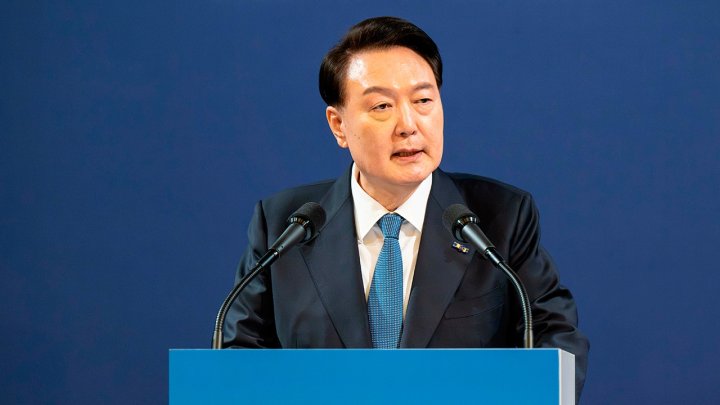 В Южной Корее выдан ордер на арест бывшего президента