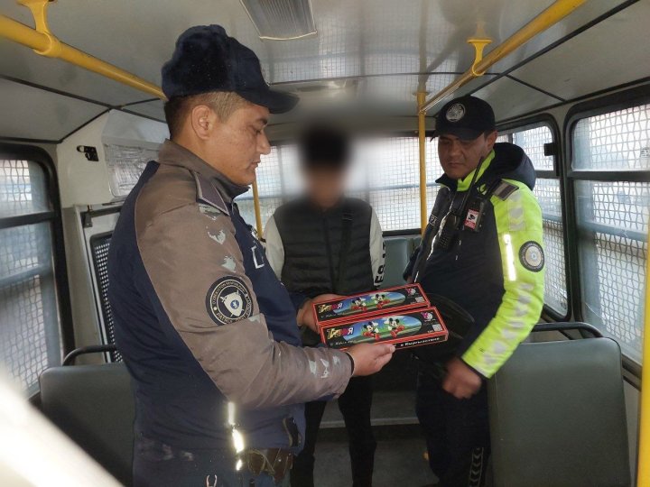 Фоторепортаж: В Ташкентской области проводятся рейды по выявлению у граждан пиротехники