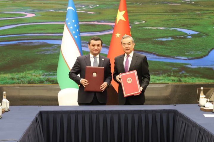 Узбекистанцы смогут посещать Китай без визы