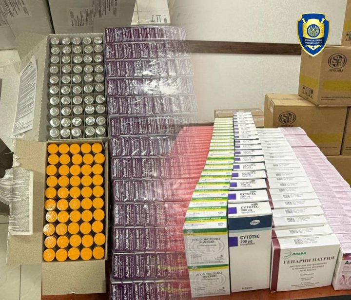 В Ташкентской области из незаконного оборота изъяли более 10 тыс. упаковок лекарственных препаратов