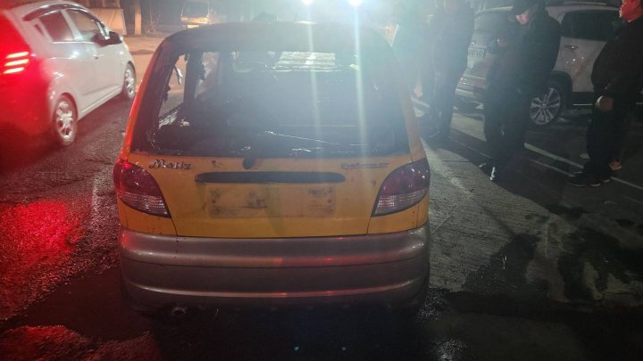 В Андижане, из-за короткого замыкания, загорелся автомобиль «Matiz»