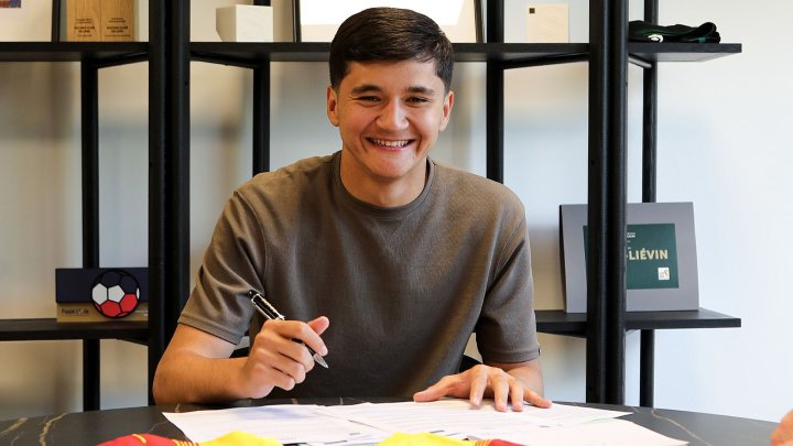 «Ланс» подтвердил уход узбекского футболиста Абдукодира Хусанова