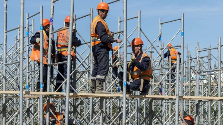 Узбекистан нацелен трудоустроить 5,2 млн граждан к концу 2025 года