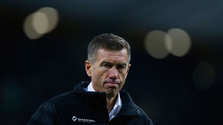 Главный тренер сборной Узбекистана Сречко Катанец покинул должность