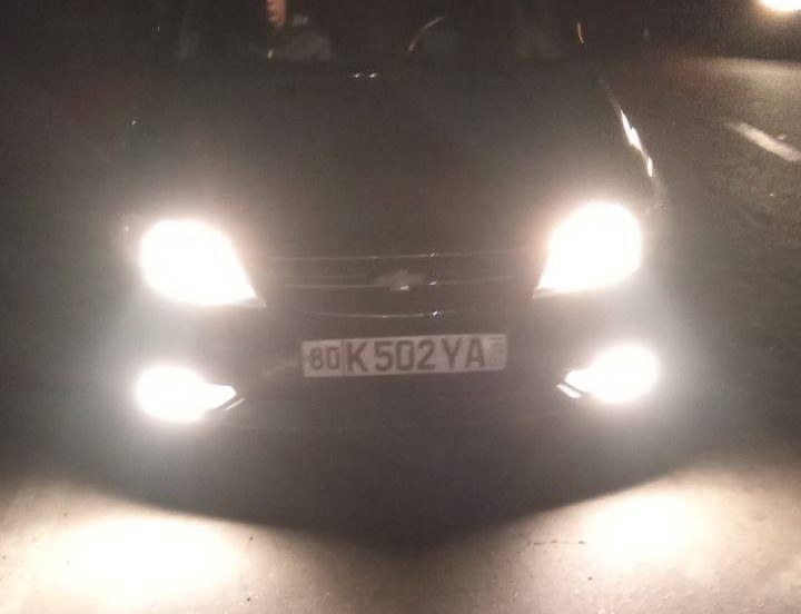 Фоторепортаж: В Бухарской области провели рейды, направленные на борьбу с ослепляющим светом фар