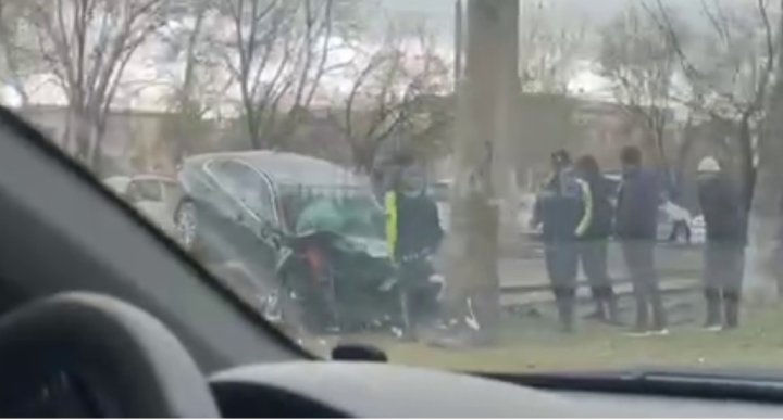 В Чиланзарском районе столкнулись два автомобиля «Malibu-2»