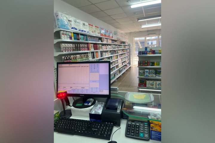 В Узбекистане почти 1300 аптек завышали цены на медикаменты