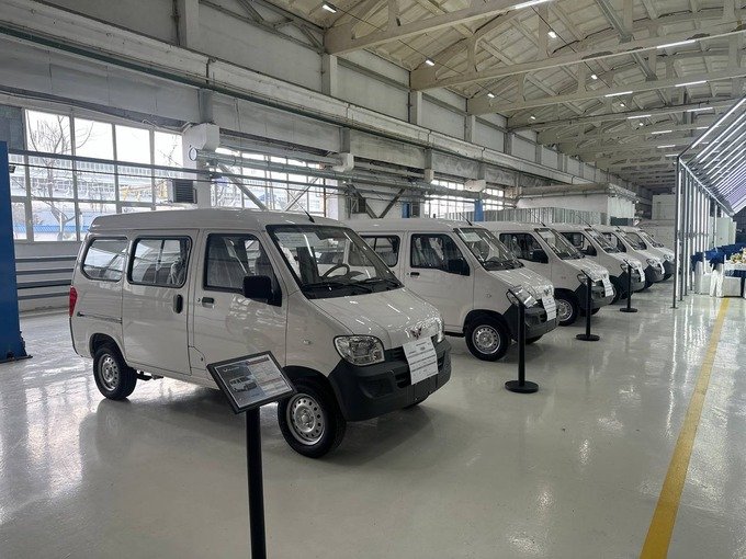 В Узбекистане появился конкурент Chevrolet Damas