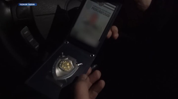 В Чартакском районе помощник прокурора подозревается в мошенничестве