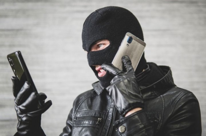 32 мошенника задержаны в Узбекистане за обман россиян