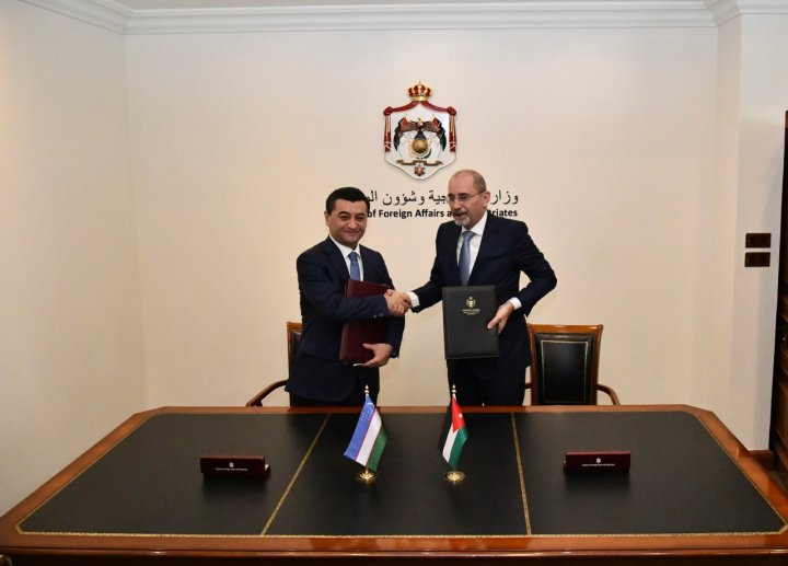 Главы МИД Узбекистана и Иордании заключили соглашение о безвизе для владельцев дипломатических паспортов