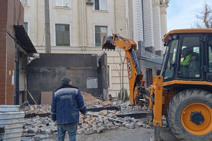 В Ташкенте продолжаются массовые сносы, хокимият предлагает владельцам строить заново