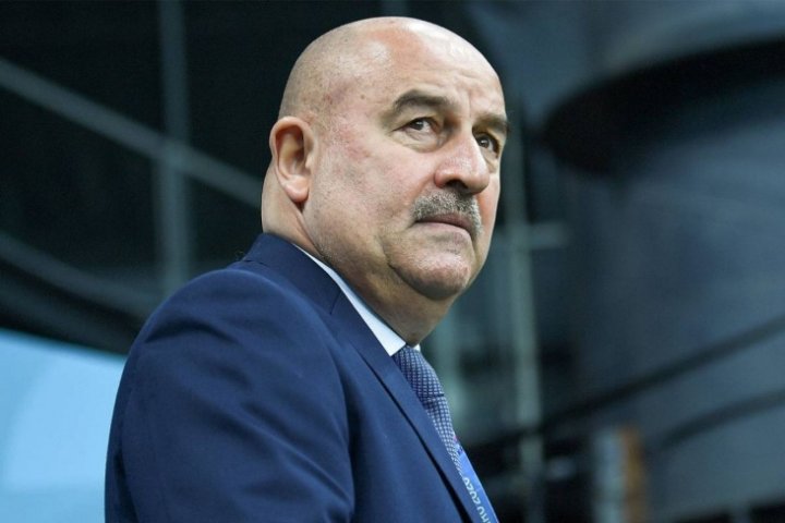 Опозорившегося в Казахстане тренера порекомендовали сборной Узбекистана