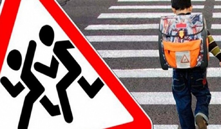 В Юнусабадском районе женщина за рулём автомобиля сбила школьника