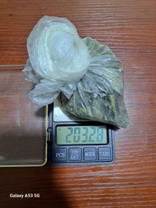 Сотрудники таможни выявили порох у жителя Каганского района