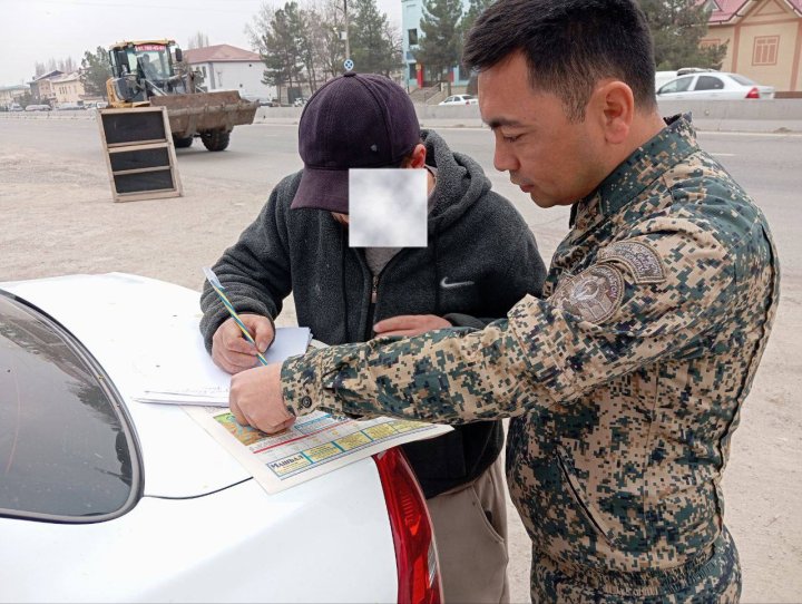 В Ташкентской области мужчина заплатит штраф за сжигание мусора