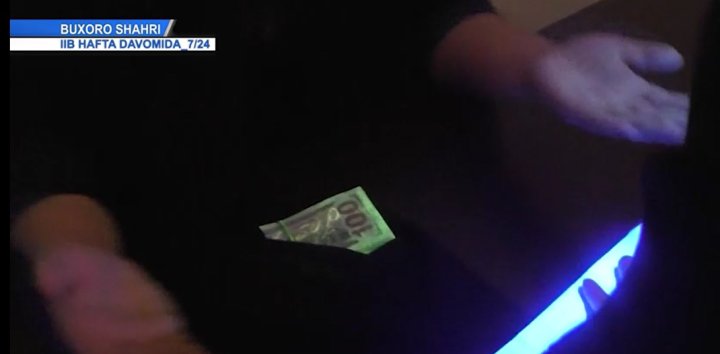 30 тыс. долларов требовала жительница Бухары от своего любовника, чтобы не распространять его интимные фото