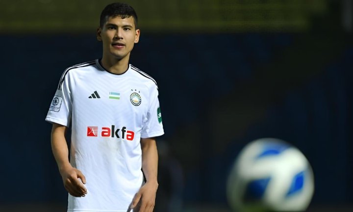 Узбекский футболист отправится в Казахстан