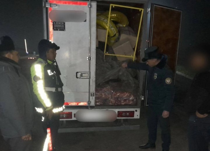 В Самарканде остановили грузовик с крупной партией испорченного мяса