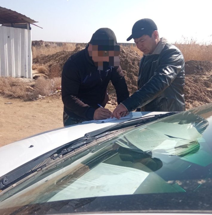 В Кашкадарье мужчина получил штраф за выброс мусора в неположенном месте