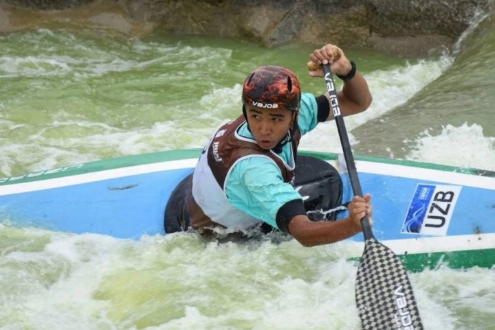 Узбекские слаломисты взяли 6 медалей на ЧА в Таиланде