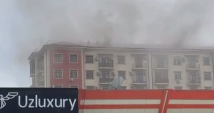 В Ташкенте произошёл пожар в многоквартирном доме